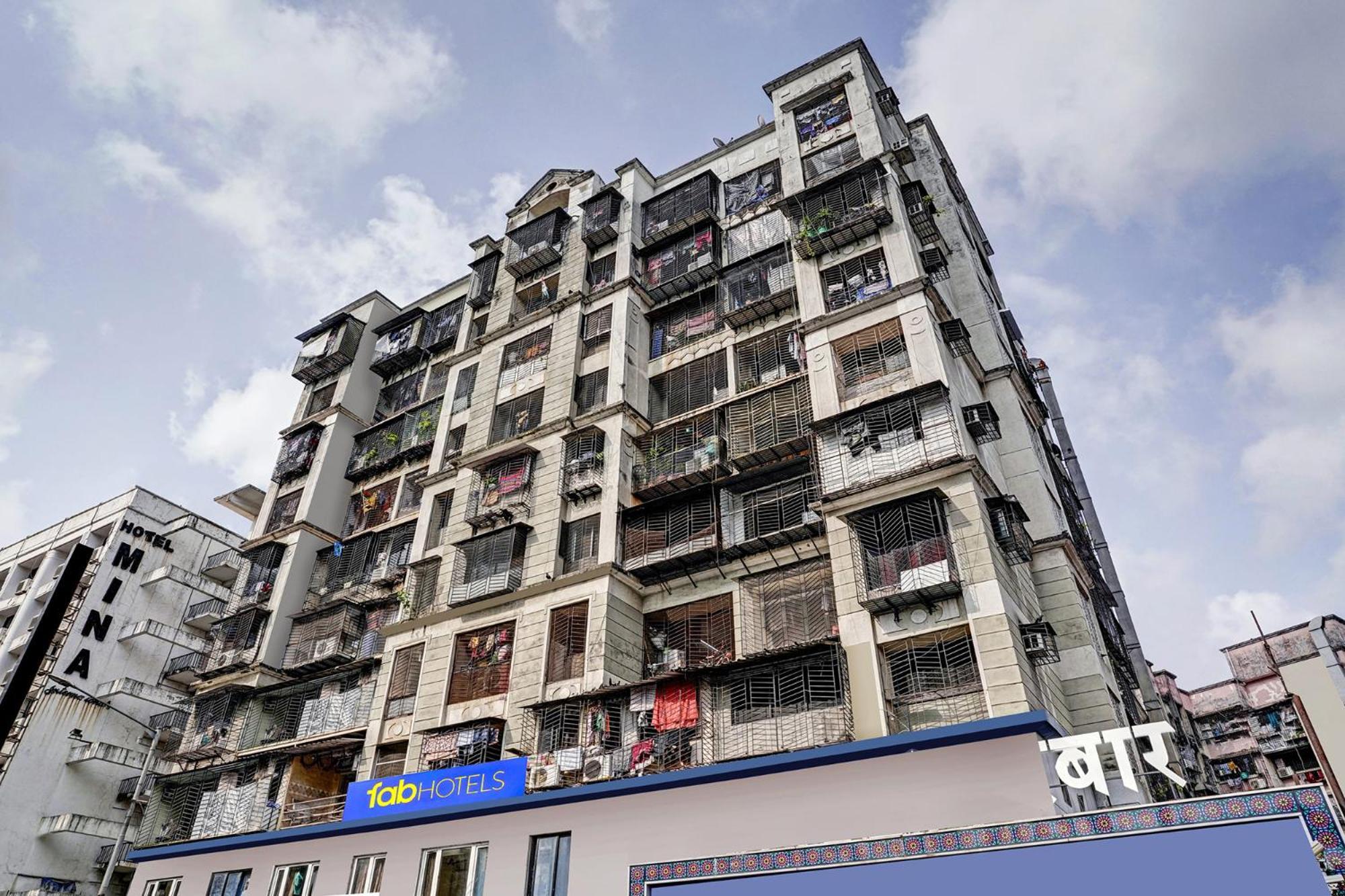 Fabexpress Amber Corp Inn - Nr Nesco Exhibition Center Mumbai Exterior photo